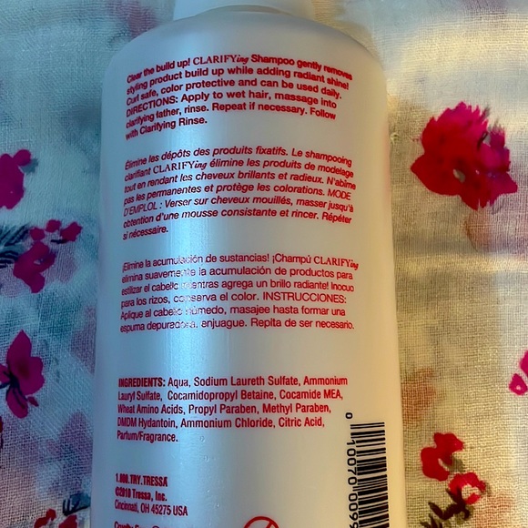 TRESSA CLARIFYING SHAMPOO - Picture 2 of 2